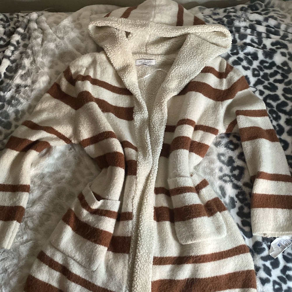 Sweet Rain long and warm sweater for the winter 💕